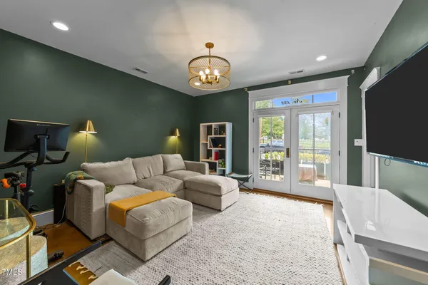 $1,325,000 | 138 South East Street, Raleigh, NC 27601