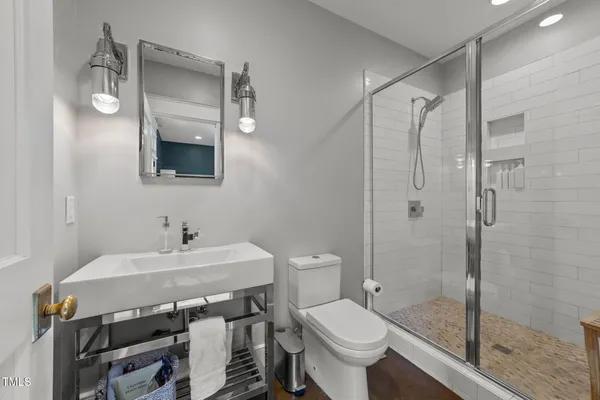 $1,325,000 | 138 South East Street, Raleigh, NC 27601