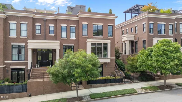 $1,325,000 | 138 South East Street, Raleigh, NC 27601