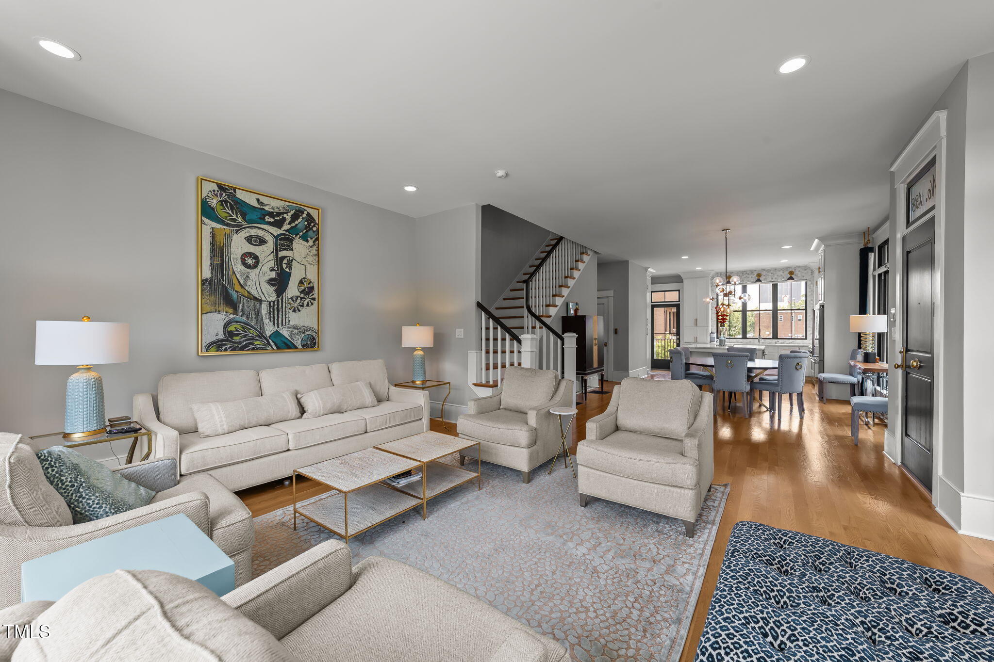 138 South East Street Raleigh, NC 27601 - Photo 8 of 86 25-web-or-mls-VB4A1682