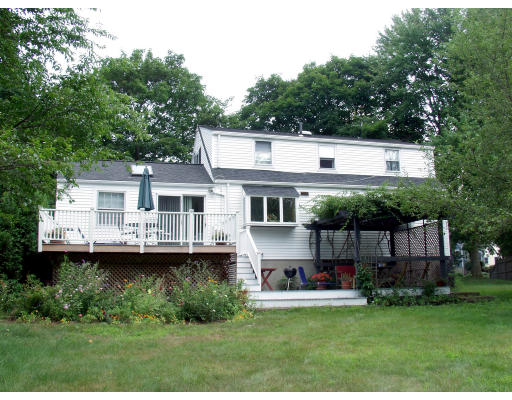 106 Southfield Road Concord, MA 01742 - Photo 2 of 2 Gallery Image 2