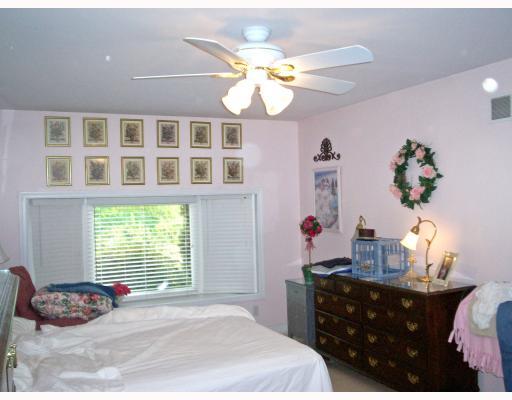 261 Hulton Road Penn Hills, PA 15147 - Photo 9 of 13 Master Bedroom.