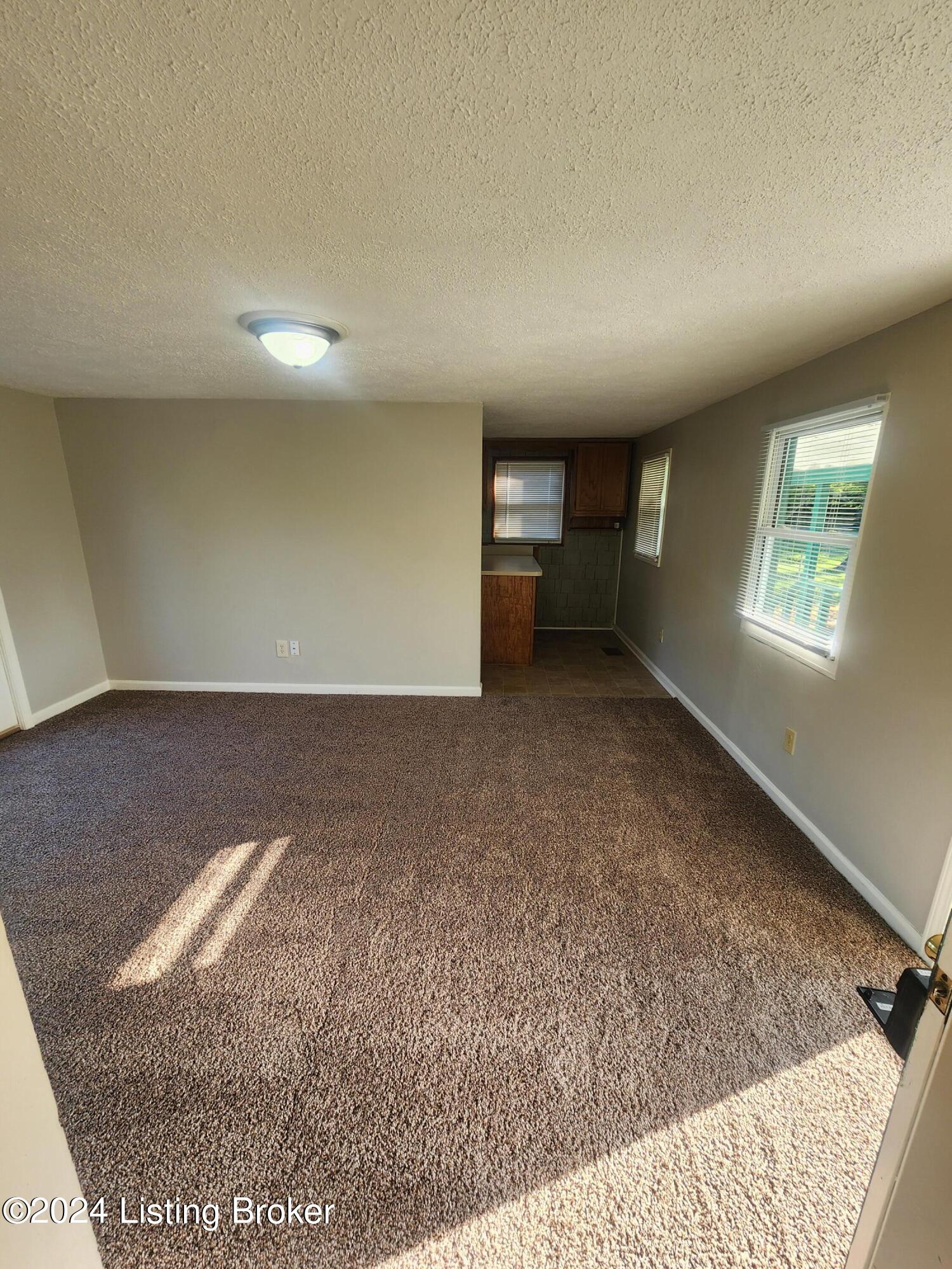 13322 East Orell Road Louisville, KY 40272 - Photo 14 of 17 14