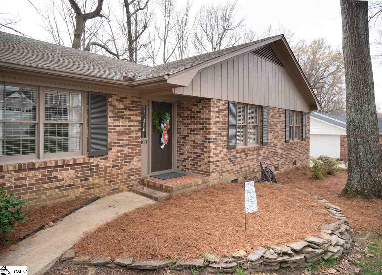 103 Old Hickory Point Greenville, SC 29607 - Photo 2 of 36 Gallery Image 2
