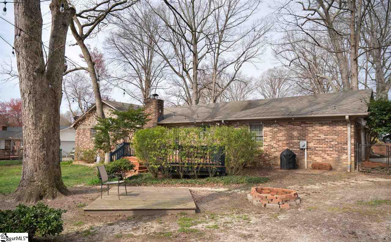 103 Old Hickory Point Greenville, SC 29607 - Photo 34 of 36 Gallery Image 34