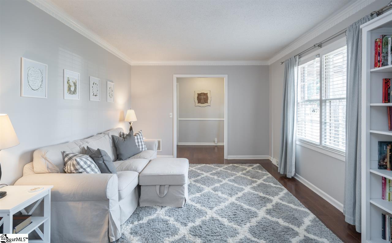 103 Old Hickory Point Greenville, SC 29607 - Photo 5 of 36 Gallery Image 5