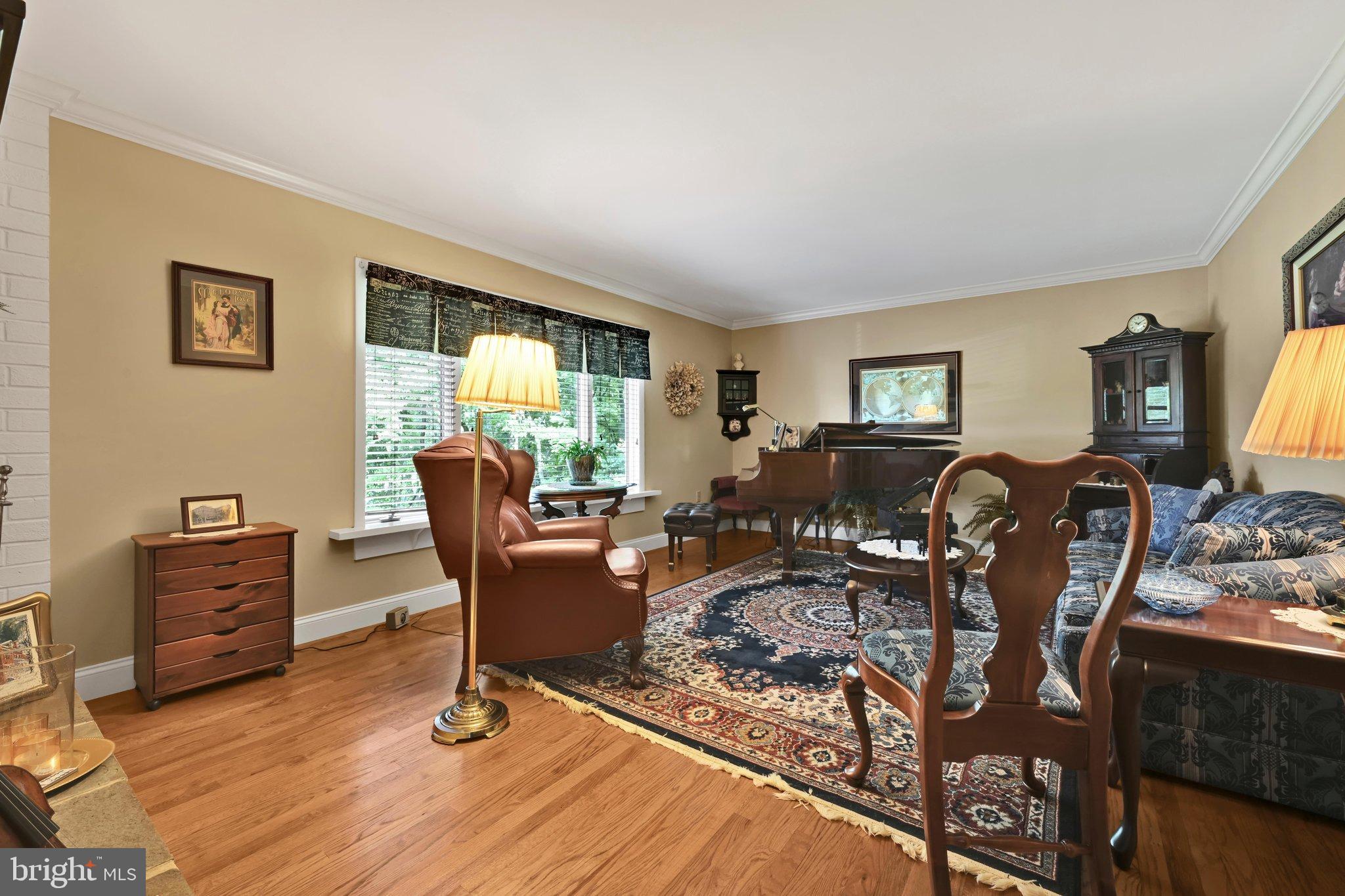 135 Cedar Hill Road Peach Bottom, PA 17563 - Photo 15 of 82 Living Room