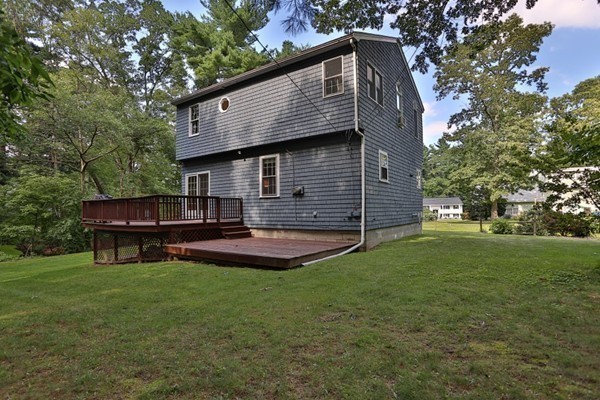 45 Foster Road Tewksbury, MA 01876 - Photo 6 of 29 Gallery Image 6