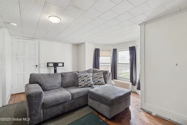 $236,000 | 106 River Street, Middleburgh, NY 12122