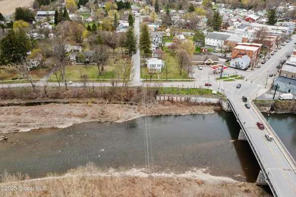 $236,000 | 106 River Street, Middleburgh, NY 12122