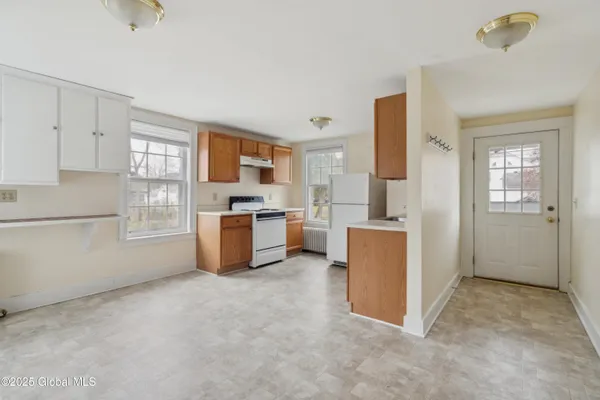 $236,000 | 106 River Street, Middleburgh, NY 12122