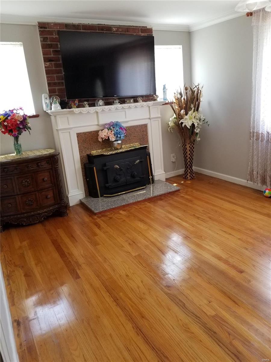 543 Forder Road St. Louis, MO 63129 - Photo 4 of 15 Gallery Image 4