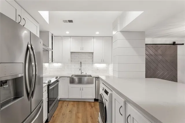 $225,000 | 143 Amherst Place Northwest, Atlanta, GA 30327