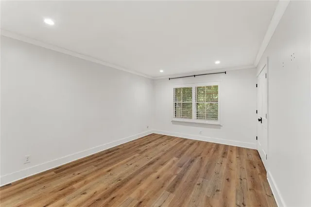 $225,000 | 143 Amherst Place Northwest, Atlanta, GA 30327