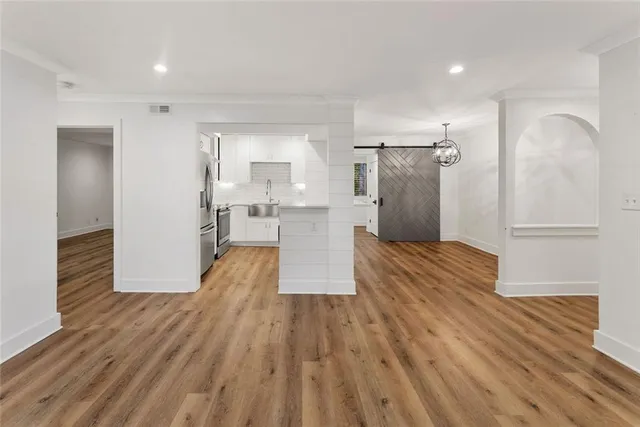 $225,000 | 143 Amherst Place Northwest, Atlanta, GA 30327