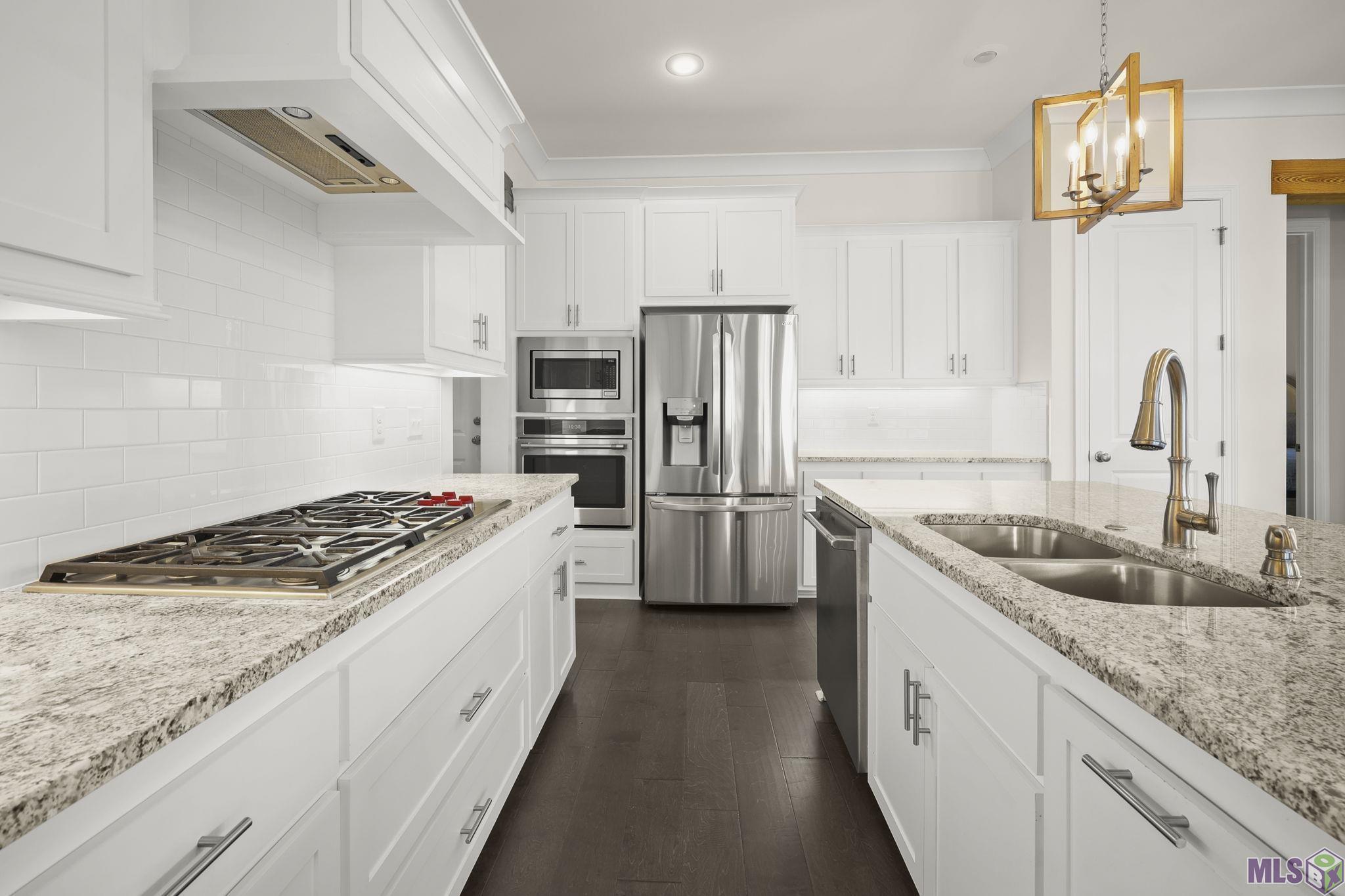 5146 Cheneau Lane Baton Rouge, LA 70808 - Photo 3 of 23