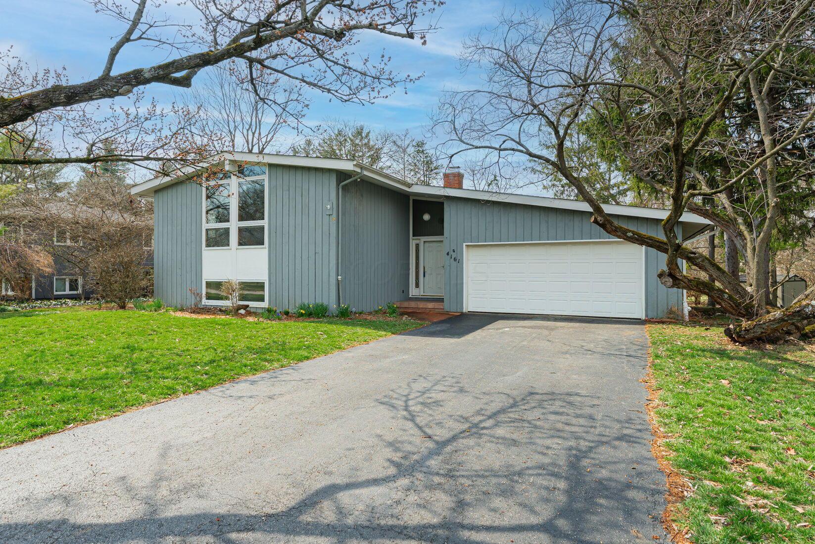 4161 Winfield Road Columbus, OH 43220 - Photo 2 of 39 Front Elevation