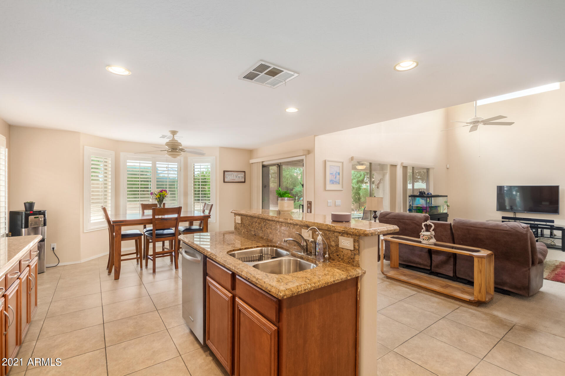 3948 West South Butte Road Queen Creek, AZ 85144 - Photo 13 of 36 13-South Butte