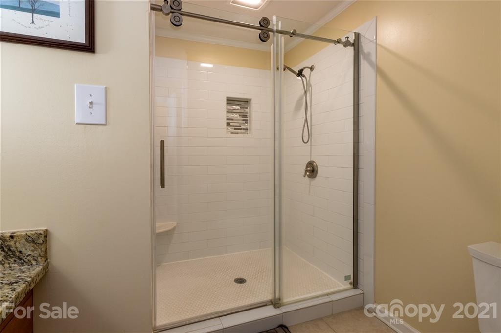 602 Holiday Road Gastonia, NC 28054 - Photo 14 of 21 Gallery Image 14