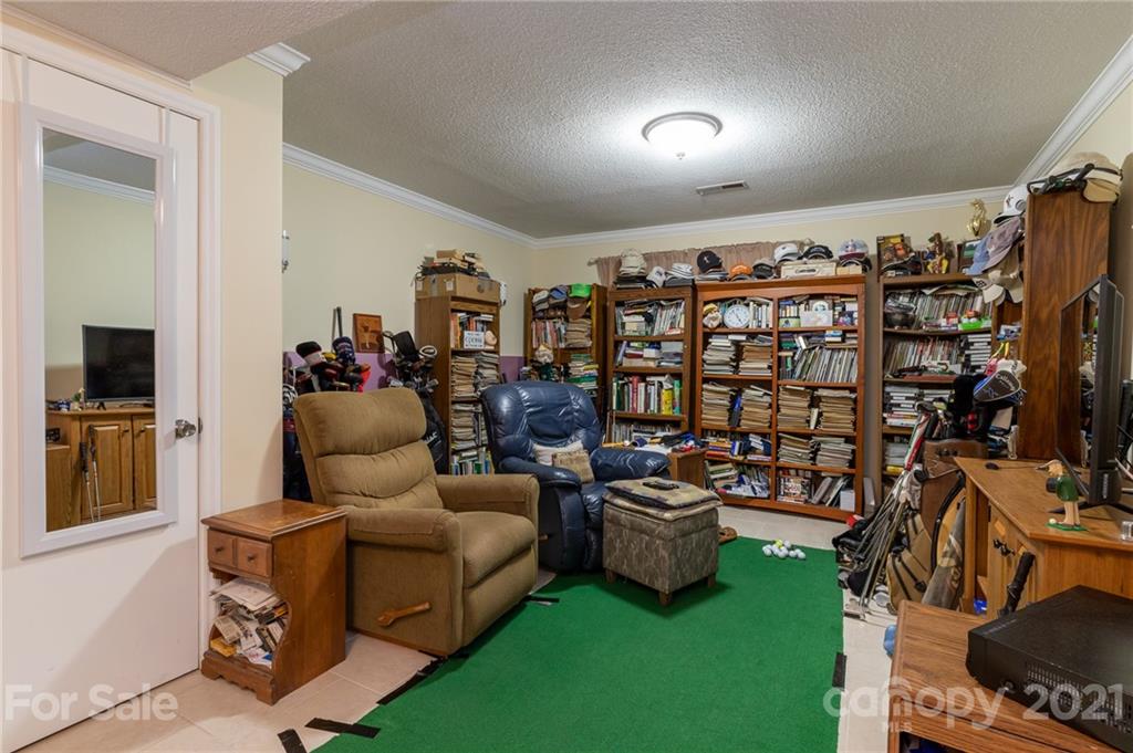 602 Holiday Road Gastonia, NC 28054 - Photo 16 of 21 Gallery Image 16