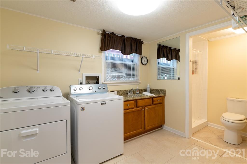 602 Holiday Road Gastonia, NC 28054 - Photo 17 of 21 Gallery Image 17
