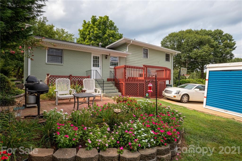 602 Holiday Road Gastonia, NC 28054 - Photo 20 of 21 Gallery Image 20