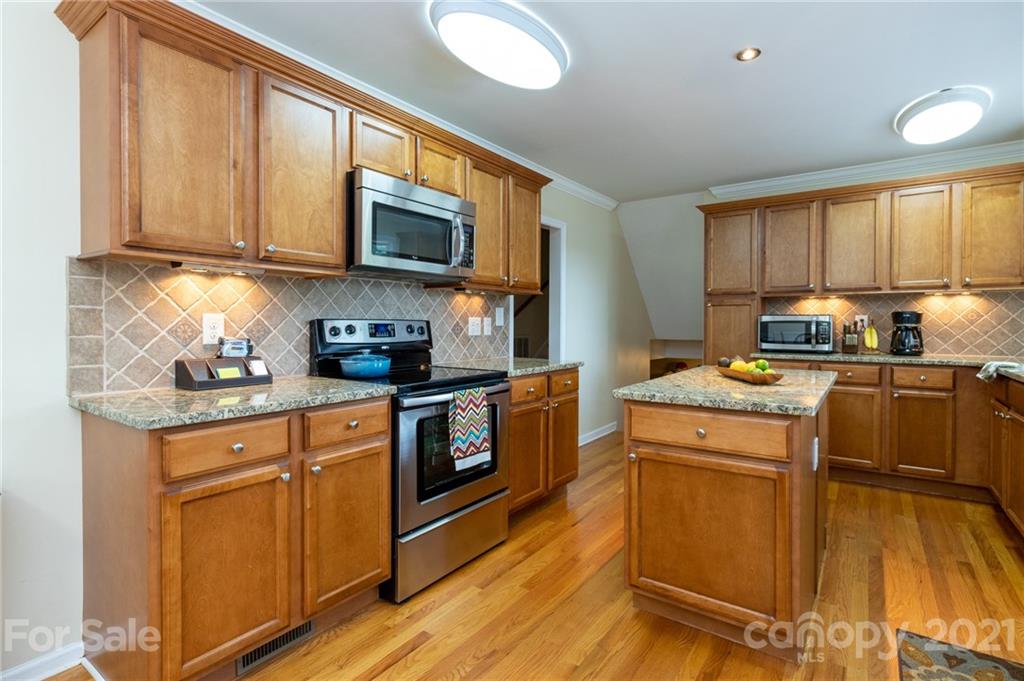 602 Holiday Road Gastonia, NC 28054 - Photo 5 of 21 Gallery Image 5