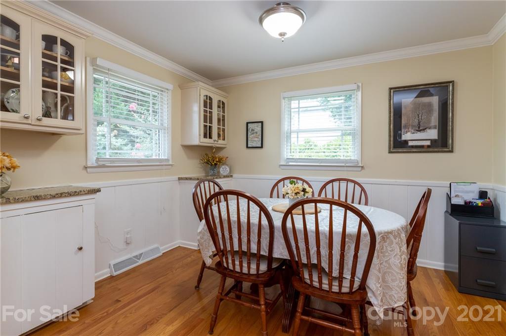 602 Holiday Road Gastonia, NC 28054 - Photo 7 of 21 Gallery Image 7