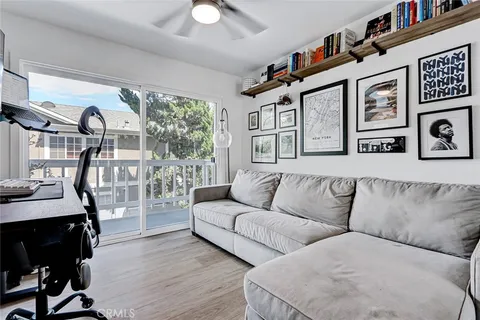 $1,199,000 | 1917 Nelson Avenue, Unit E, Redondo Beach, CA 90278