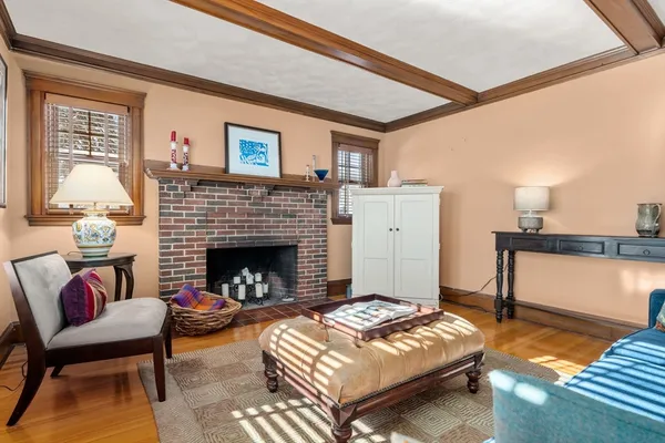 $3,500 | 23 Newman Way, Unit 1, Arlington, MA 02476