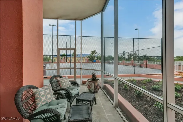 $375,000 | 2743 First Street, Unit 305, Fort Myers, FL 33916