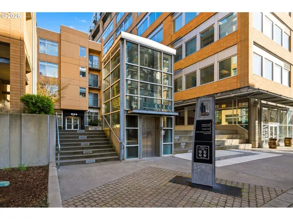 $209,900 | 701 Columbia Street, Unit 501, Vancouver, WA 98660