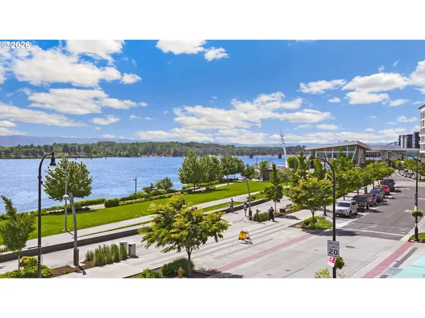 $209,900 | 701 Columbia Street, Unit 501, Vancouver, WA 98660