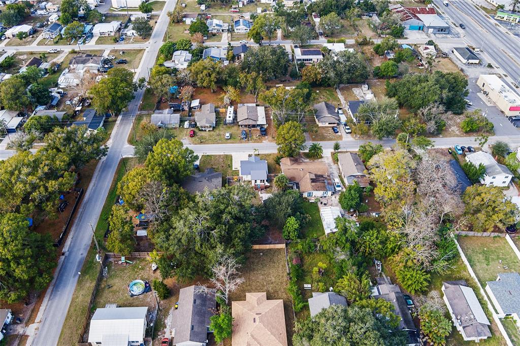 515 Walnut Street Auburndale, FL 33823 - Photo 38 of 45 an aerial view of residential houses with outdoor space