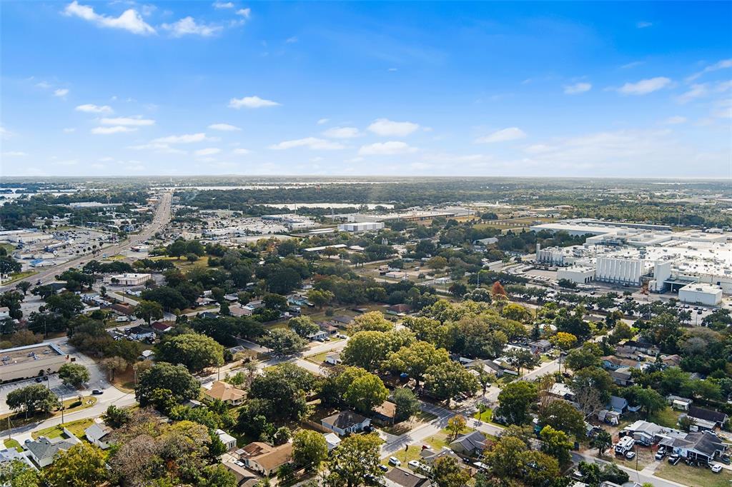 515 Walnut Street Auburndale, FL 33823 - Photo 41 of 43 an aerial view of multiple house