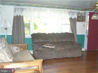 1992 Kepler Road Pottstown, PA 19464 - Photo 2 of 6 Gallery Image 2
