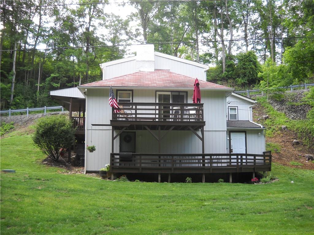 3031 Baker School Road Irwin, PA 15642 - Photo 2 of 20 Gallery Image 2