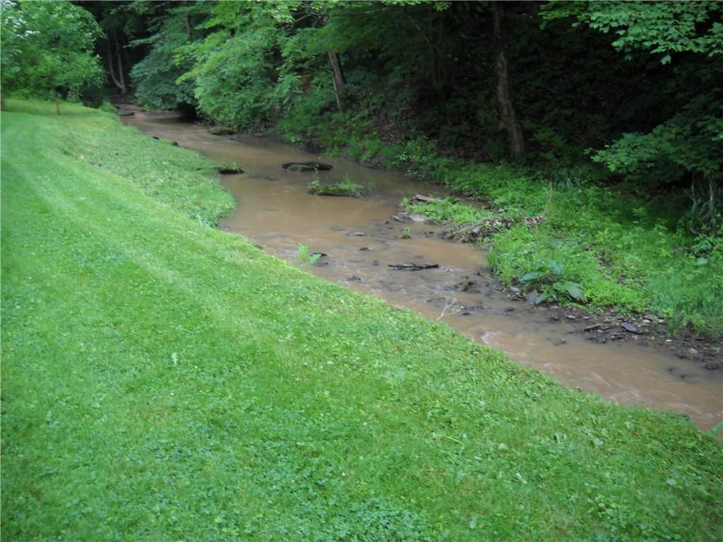 3031 Baker School Road Irwin, PA 15642 - Photo 6 of 20 Gallery Image 6