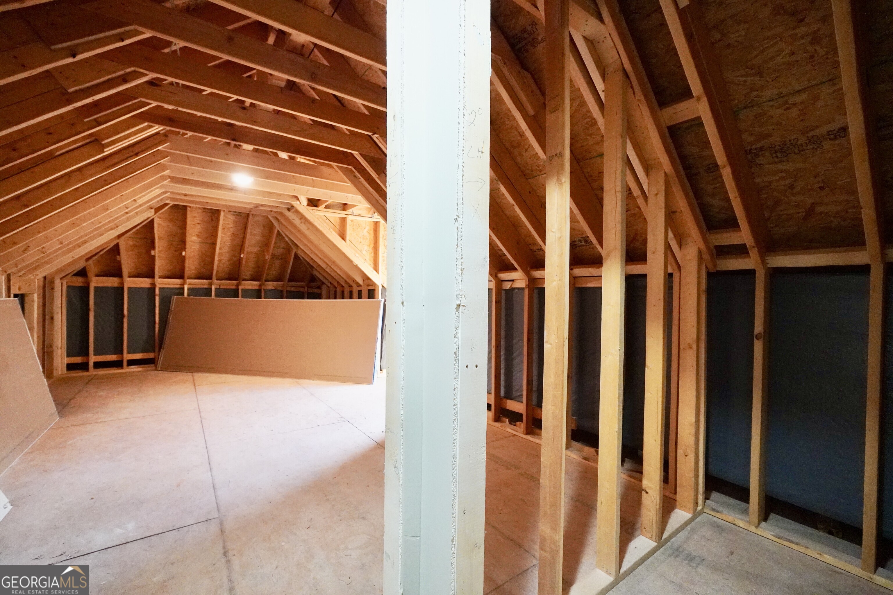 2594 Lassiter Road Forsyth, GA 31029 - Photo 9 of 27