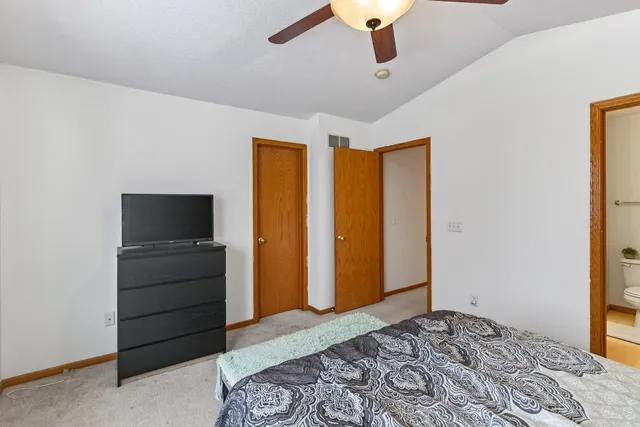 $250,000 | 15749 Fjord Avenue, Unit 141, Apple Valley, MN 55124