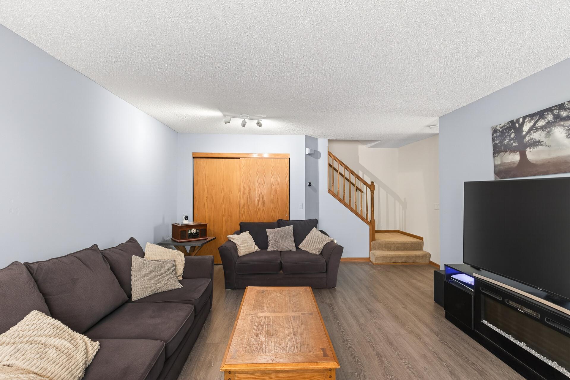 15749 Fjord Avenue, Unit 141 Apple Valley, MN 55124 - Photo 8 of 31