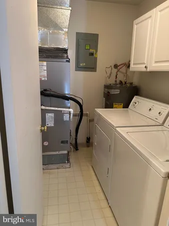 $2,300 | 13 Michele Court, Unit 118, Levittown, PA 19057