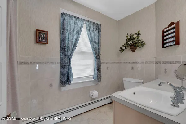 $6,000 | 683 Main Avenue, Bay Head, NJ 08742