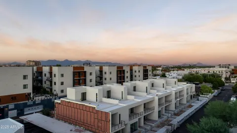 $3,100,000 | 6920 East 1st Street, Scottsdale, AZ 85251