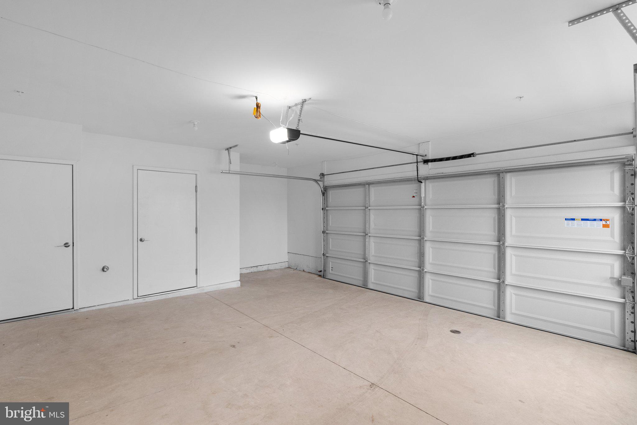 1121 Polaris Road Potomac, MD 20854 - Photo 35 of 51 a view of an empty room