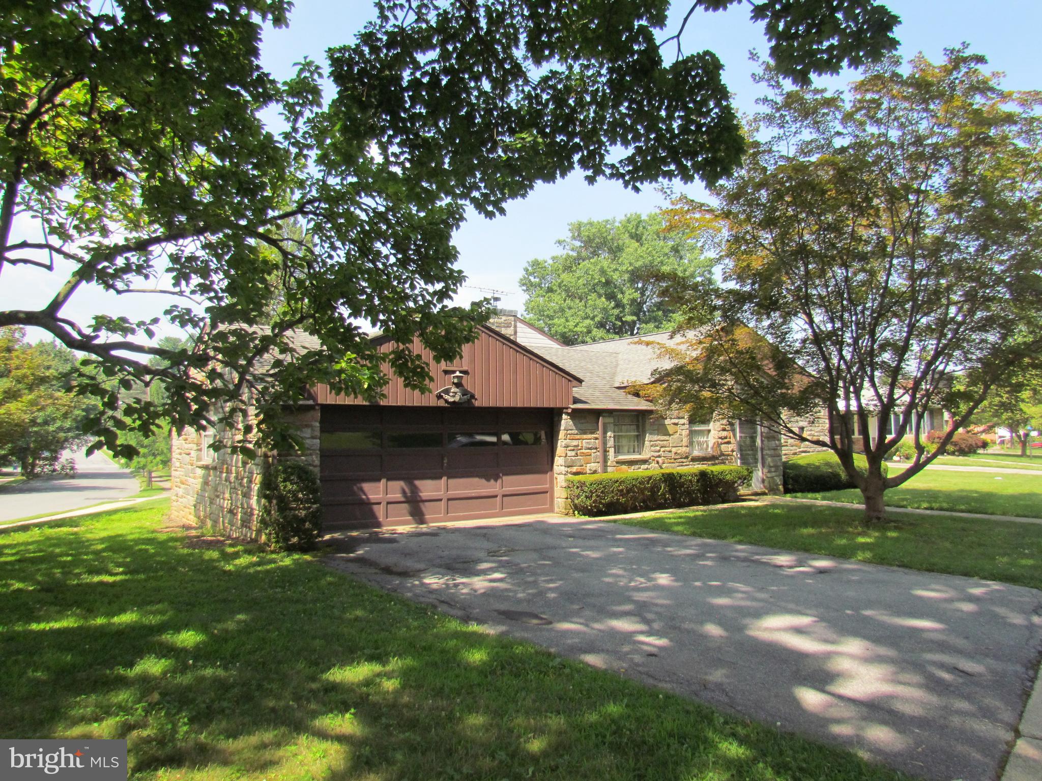 215 Maple Avenue Reading, PA 19607 - Photo 11 of 52 Gallery Image 11