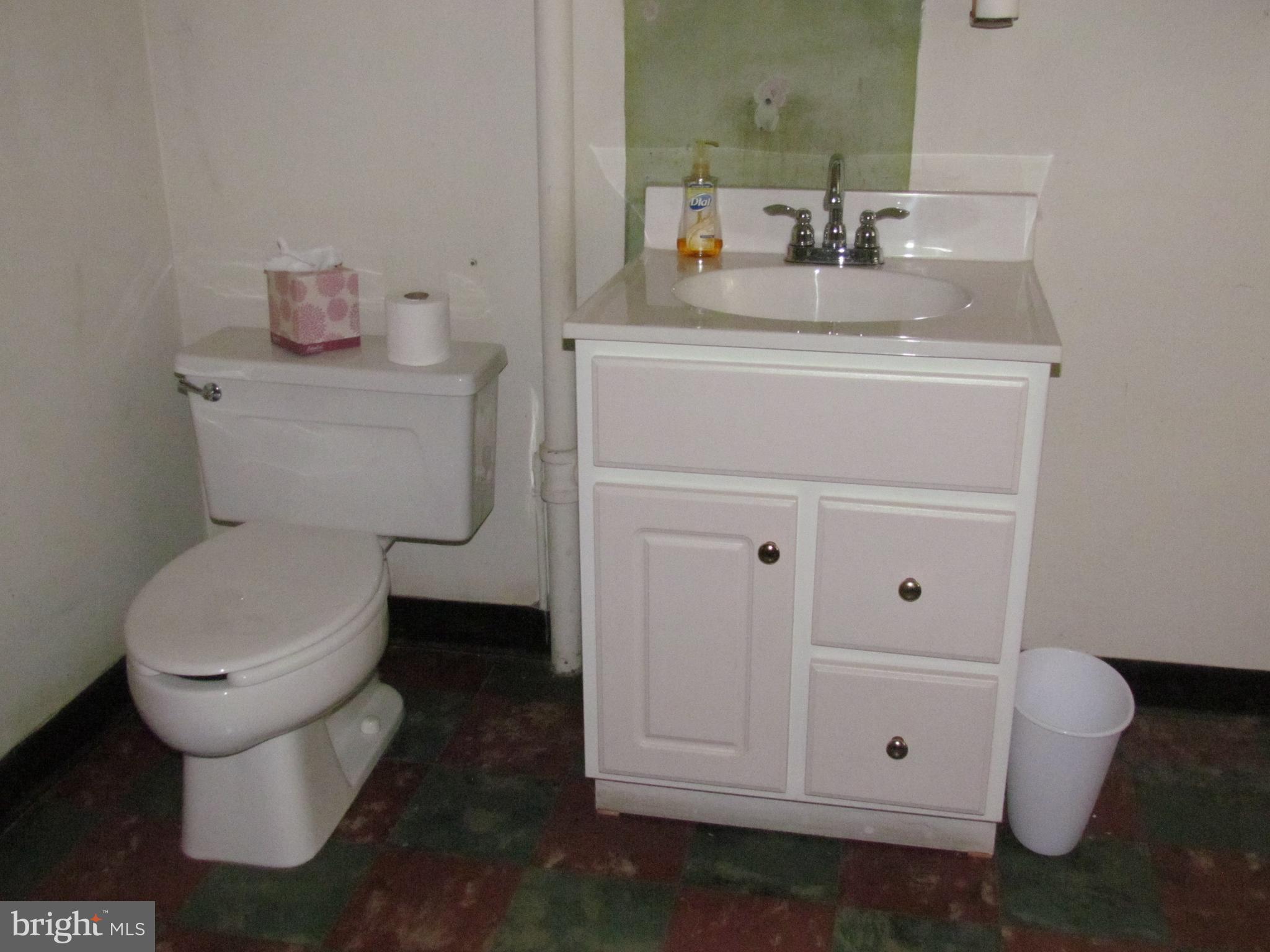 215 Maple Avenue Reading, PA 19607 - Photo 28 of 52 Gallery Image 28