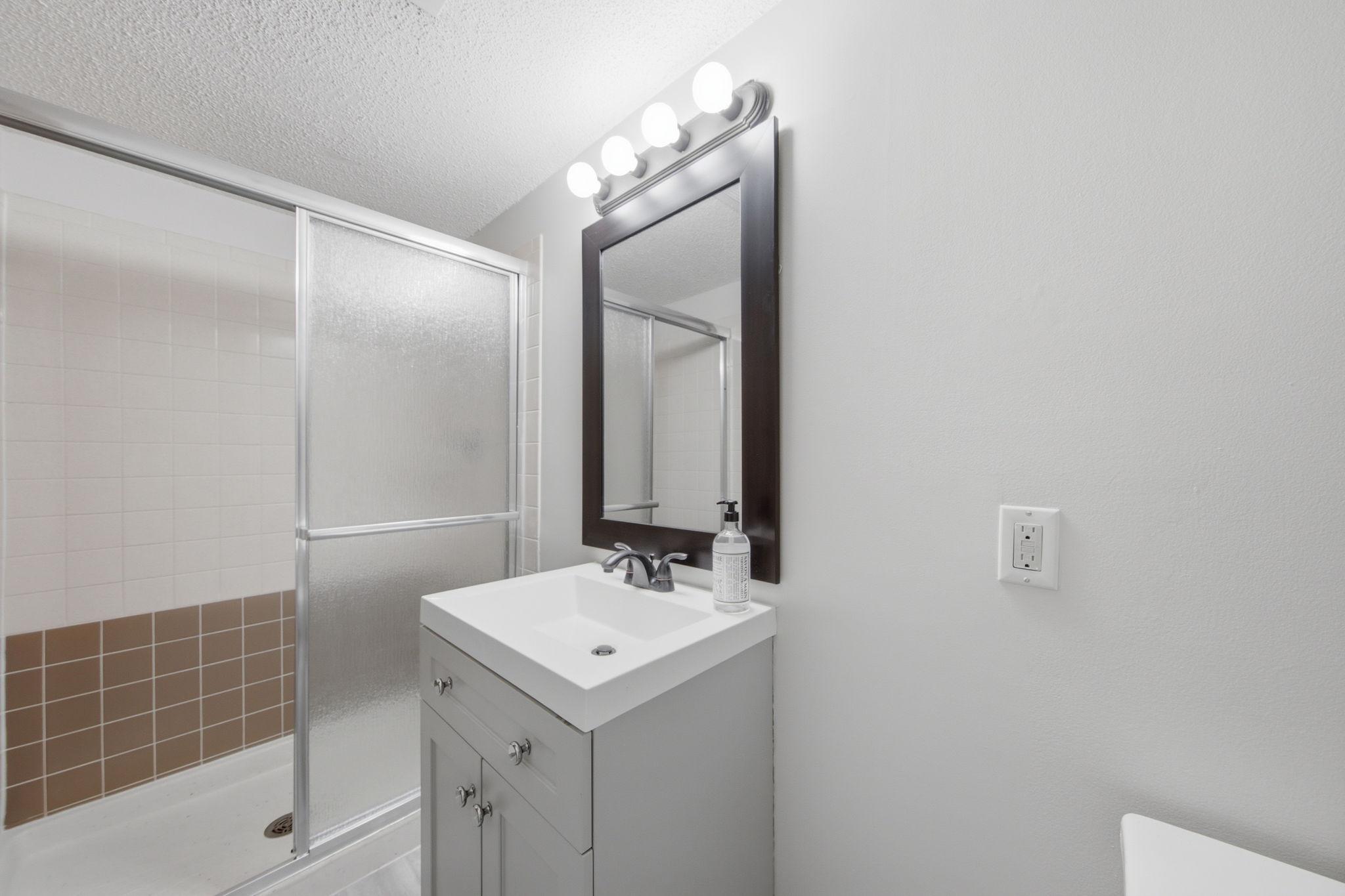 14700 Embry Path Apple Valley, MN 55124 - Photo 22 of 33