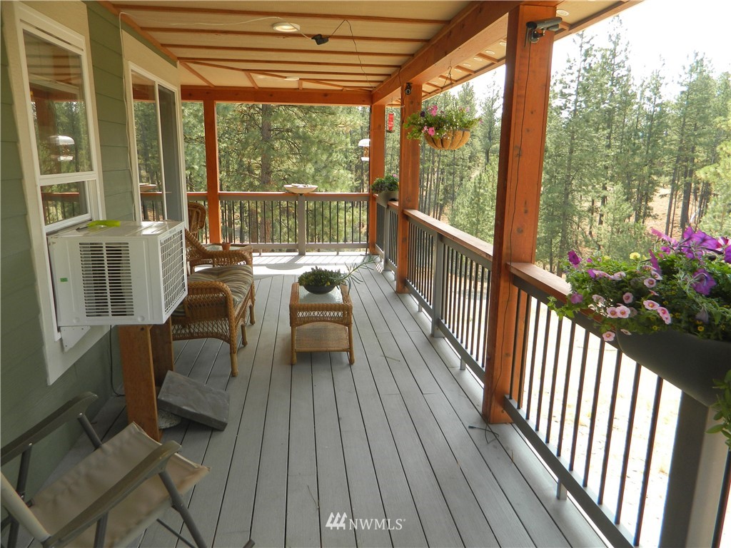 345 Neil Circle Road South Tonasket, WA 98855 - Photo 22 of 40 a view of balcony with furniture