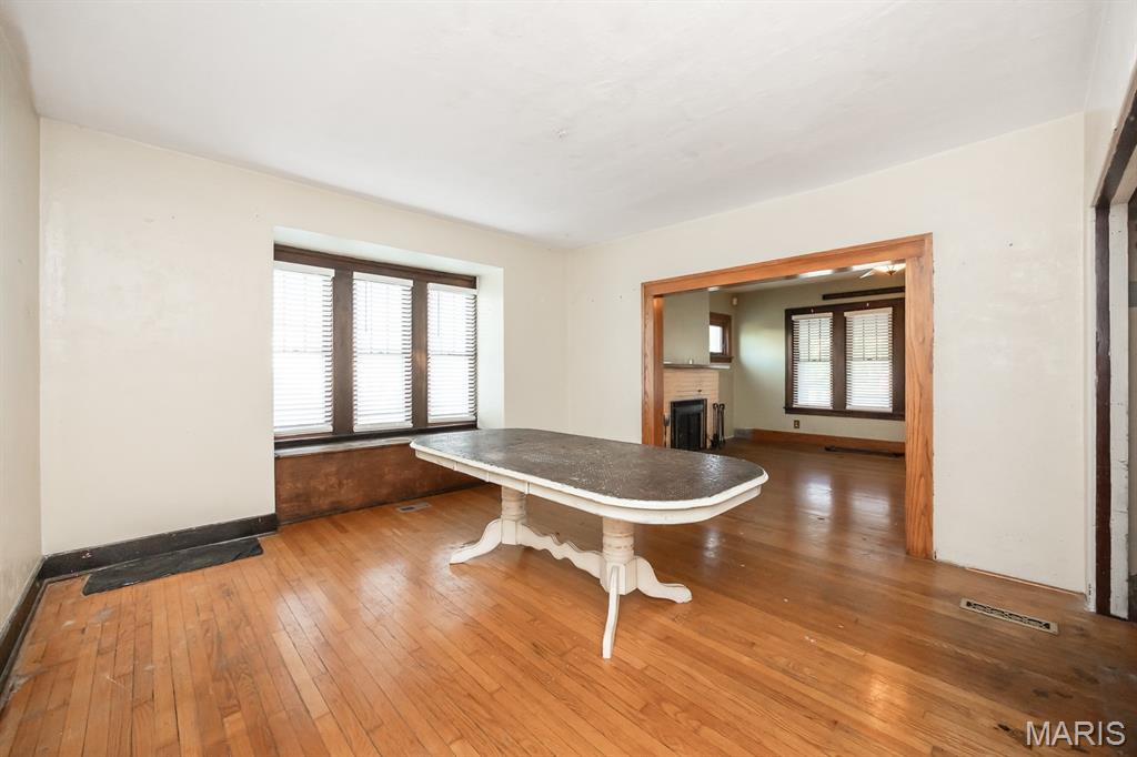 301 South 15th Street Belleville, IL 62220 - Photo 13 of 29